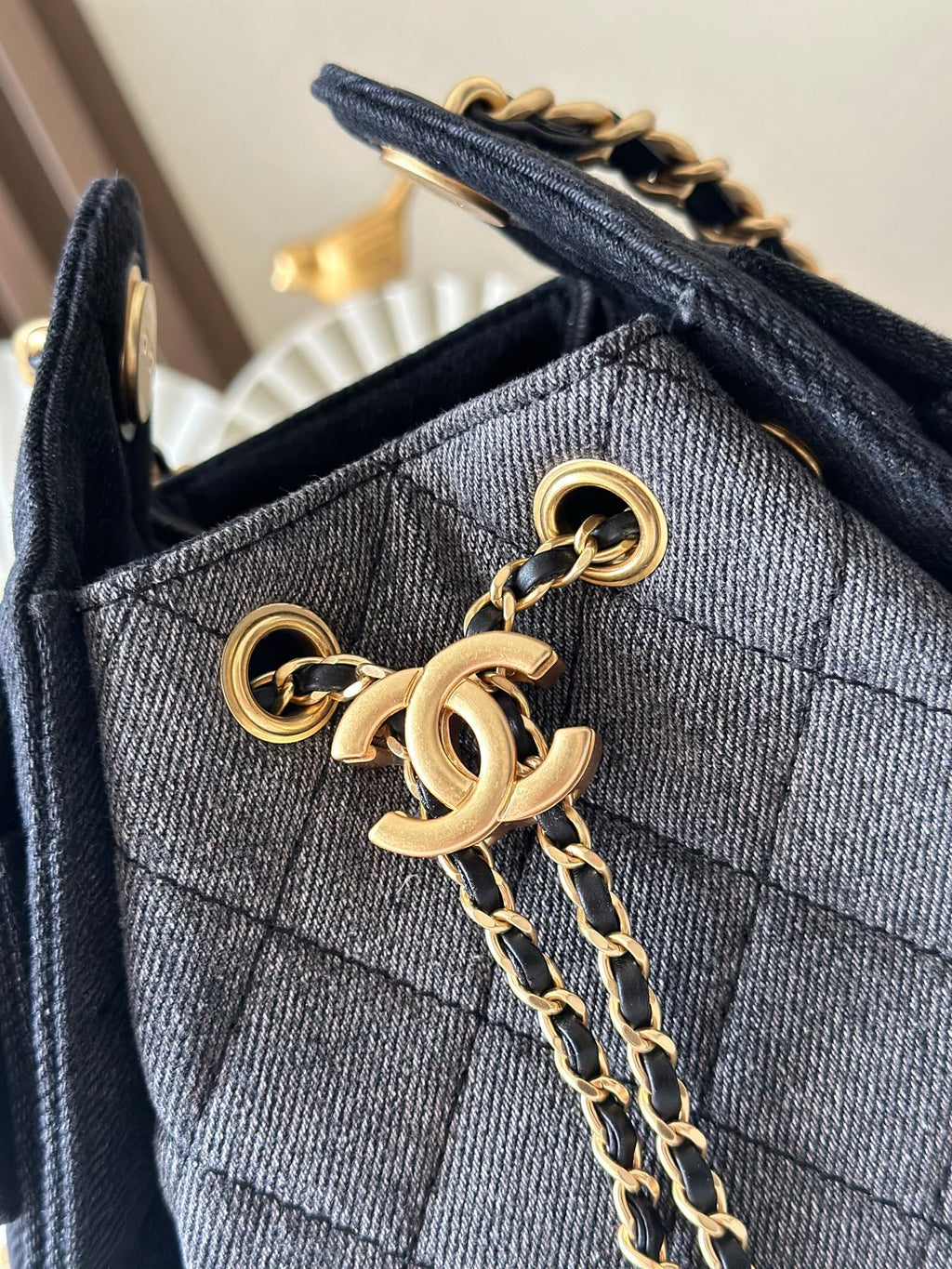 CHANEL 25S HOBO BAG 22 IN CHARCOAL GREY DENIM GOLD HARDWARE