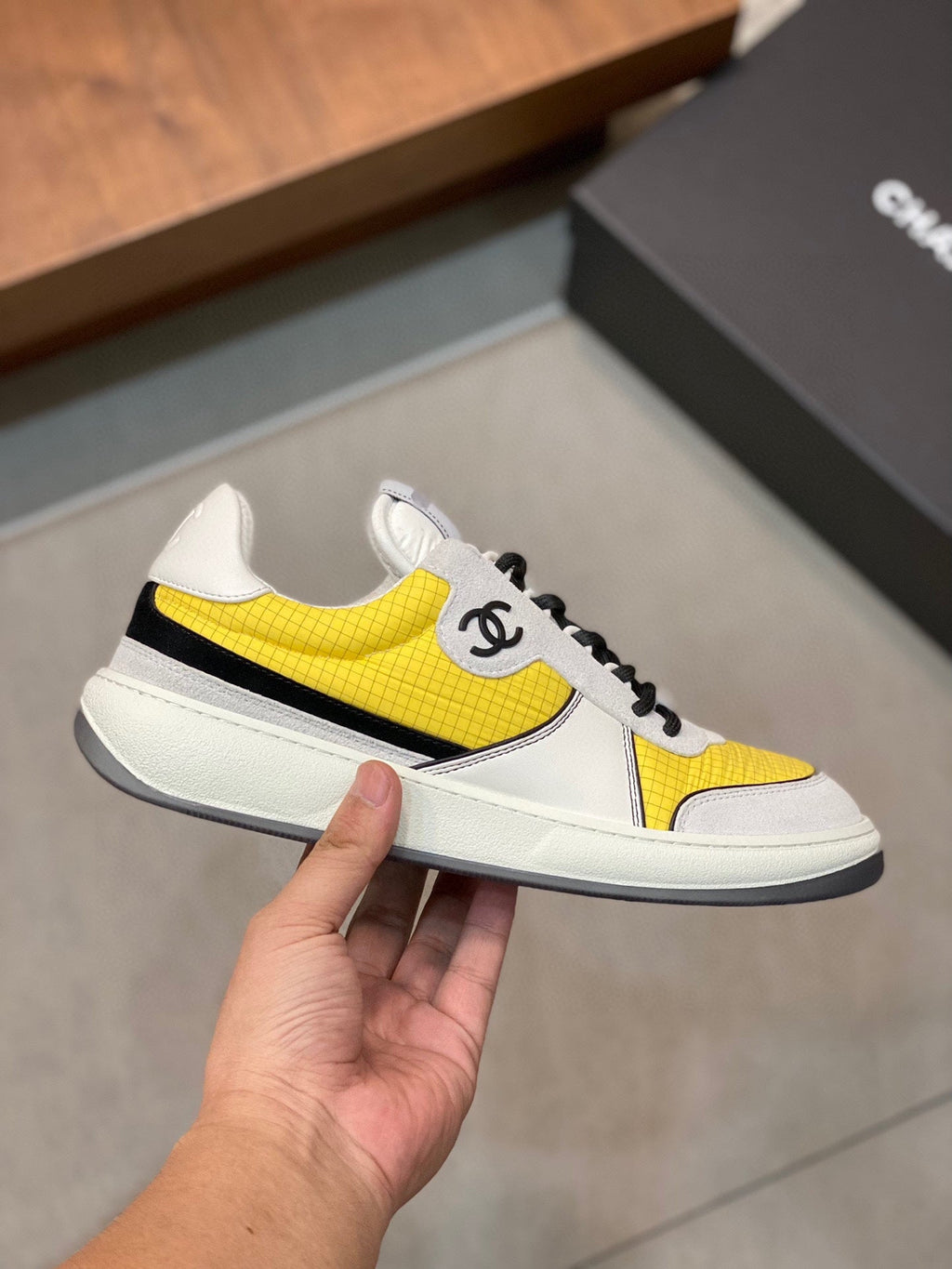 CC SNEAKERS SUEDE YELLOW CALFSKIN