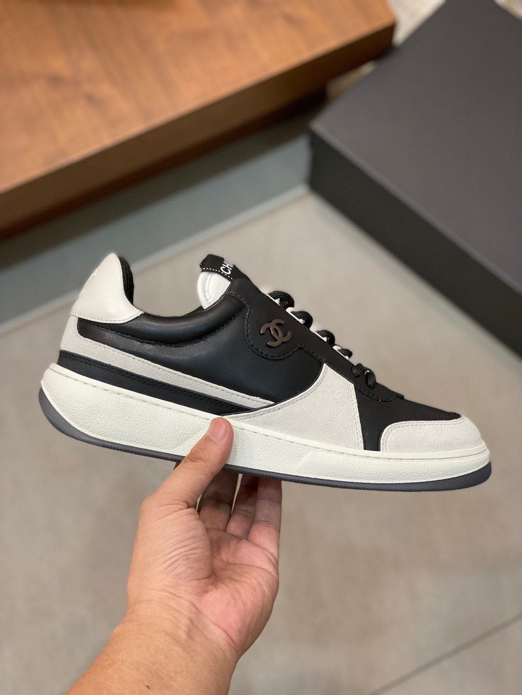 CC SNEAKERS SUEDE BLACK CALFSKIN