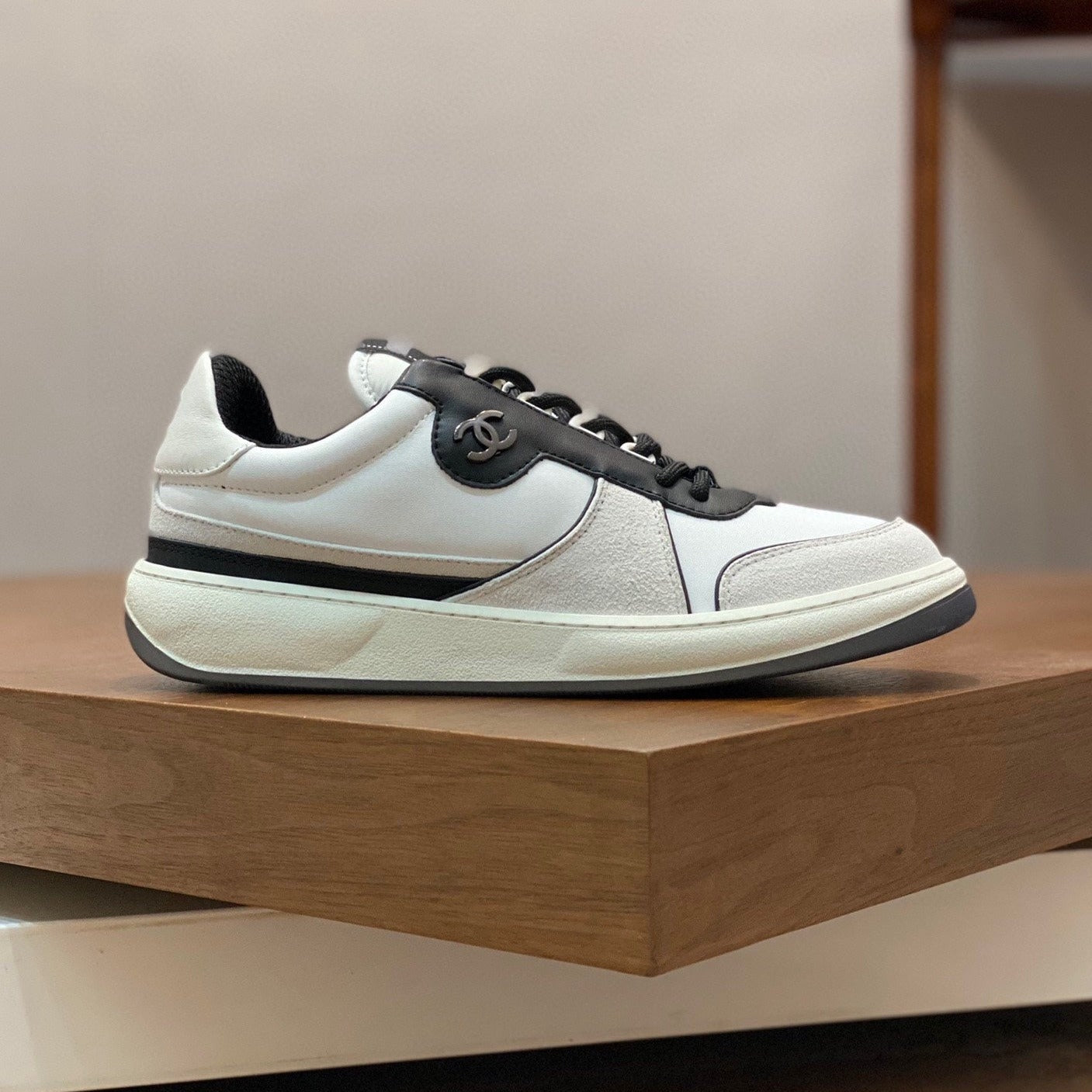 CC SNEAKERS SUEDE CALFSKIN
