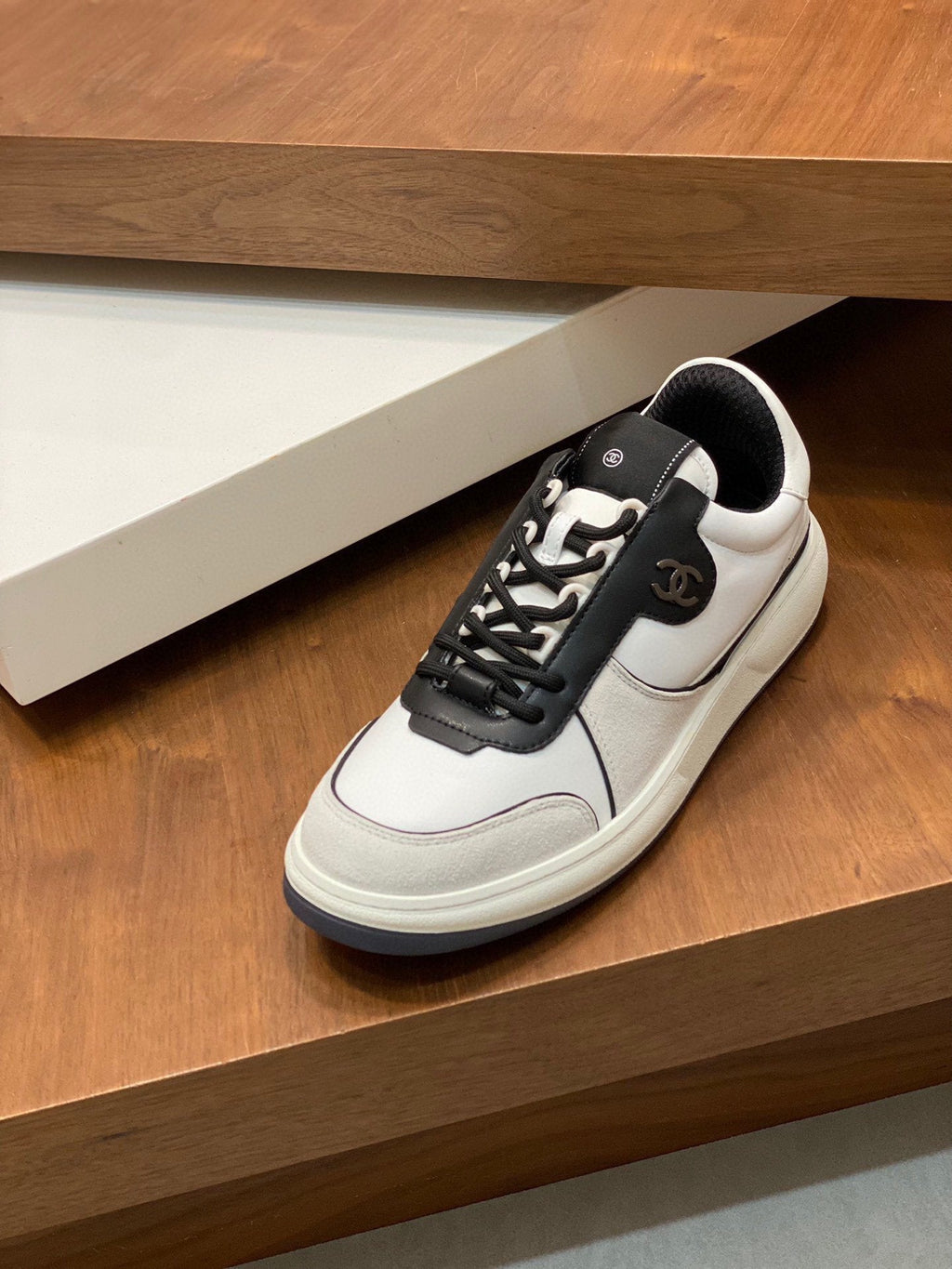 CC SNEAKERS SUEDE CALFSKIN