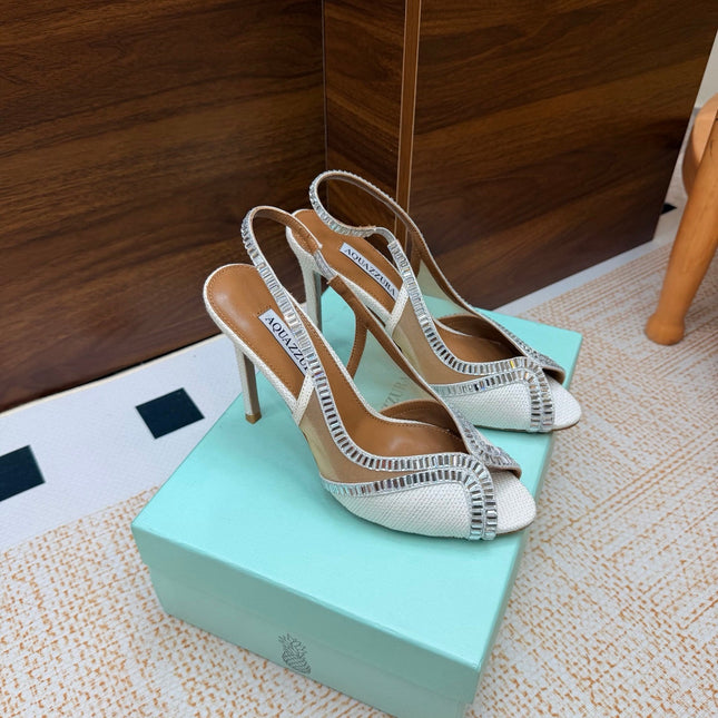AQUAZZURA 26S HEELED SLINGBACK SANDALS 100 MM IN WHITE RAFFIA TEXTURE