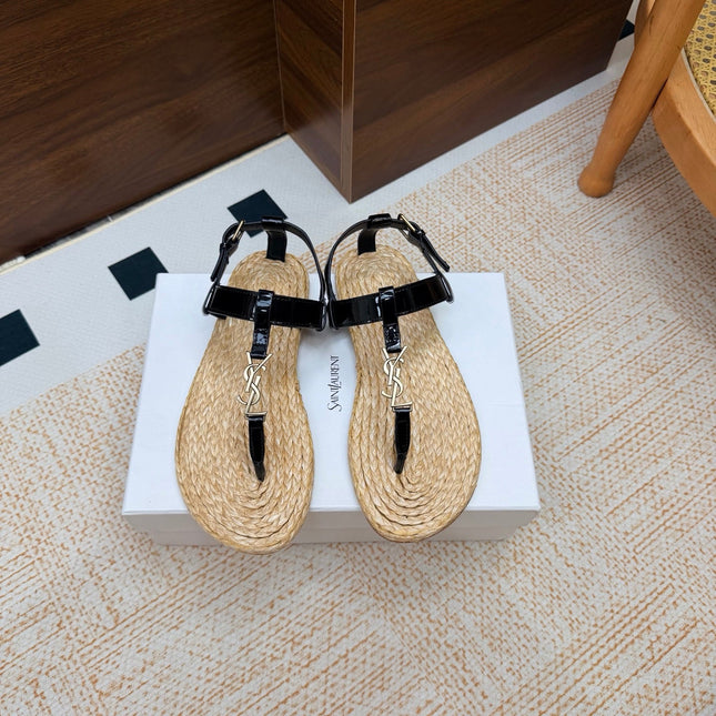 YSL 26S THONG SANDALS IN BEIGE RAFFIA AND BLACK GLOSSY CALFSKIN