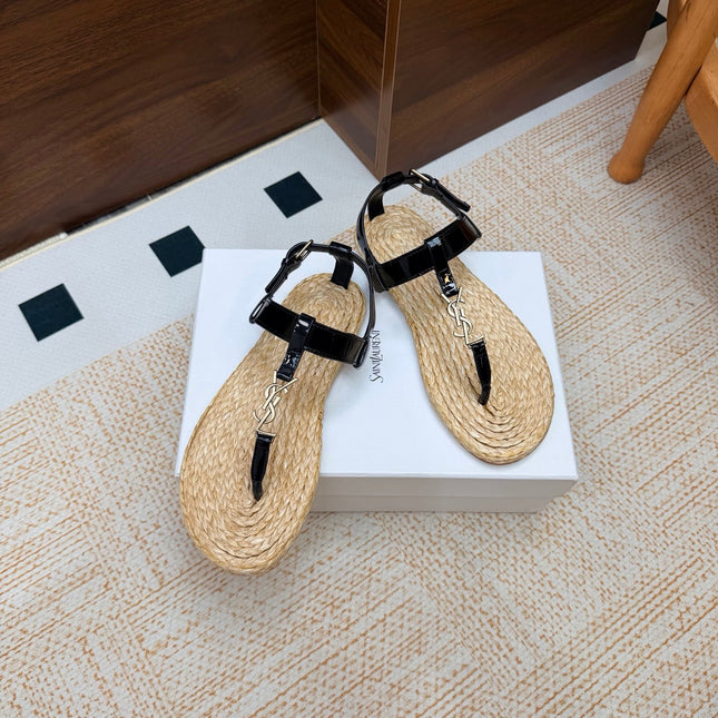 YSL 26S THONG SANDALS IN BEIGE RAFFIA AND BLACK GLOSSY CALFSKIN