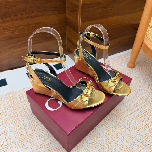GUCCI 26S WEDGE SANDALS 80 MM IN GOLD CALFSKIN