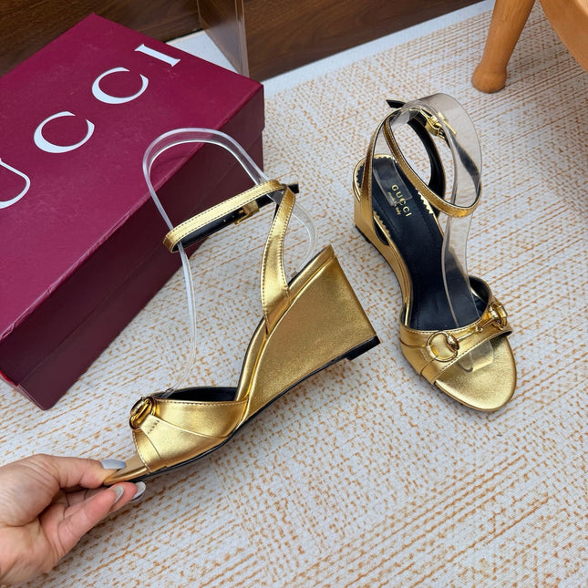 GUCCI 26S WEDGE SANDALS 80 MM IN GOLD CALFSKIN