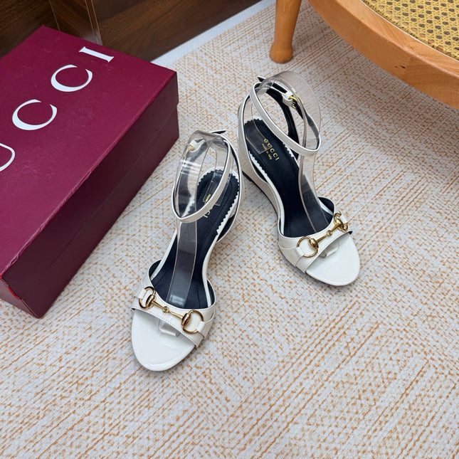 GUCCI 26S WEDGE SANDALS 80 MM IN WHITE GLOSSY CALFSKIN