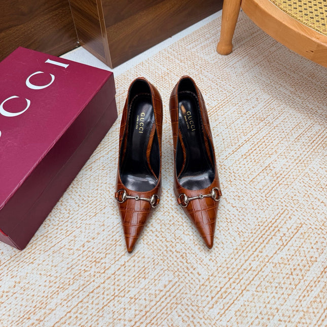 GUCCI 26S HORSEBIT PUMPS 105 MM IN BROWN CROCODILE EMBOSSED LEATHER