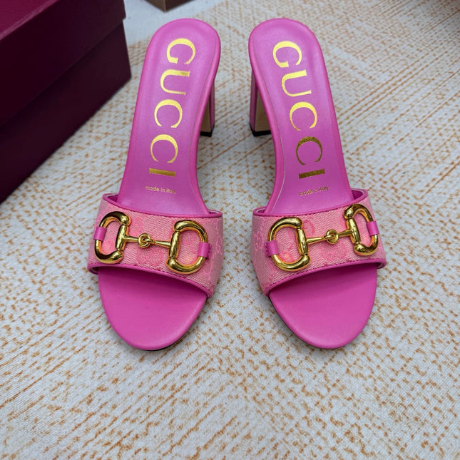 GUCCI 26S HORSEBIT HEEL SANDALS 85 MM IN PINK GG CANVAS