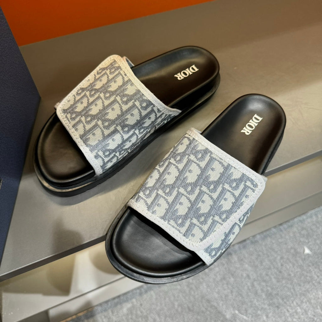CD VELCRO STRAP SLIPPER LIGHT GRAY JACQUARD