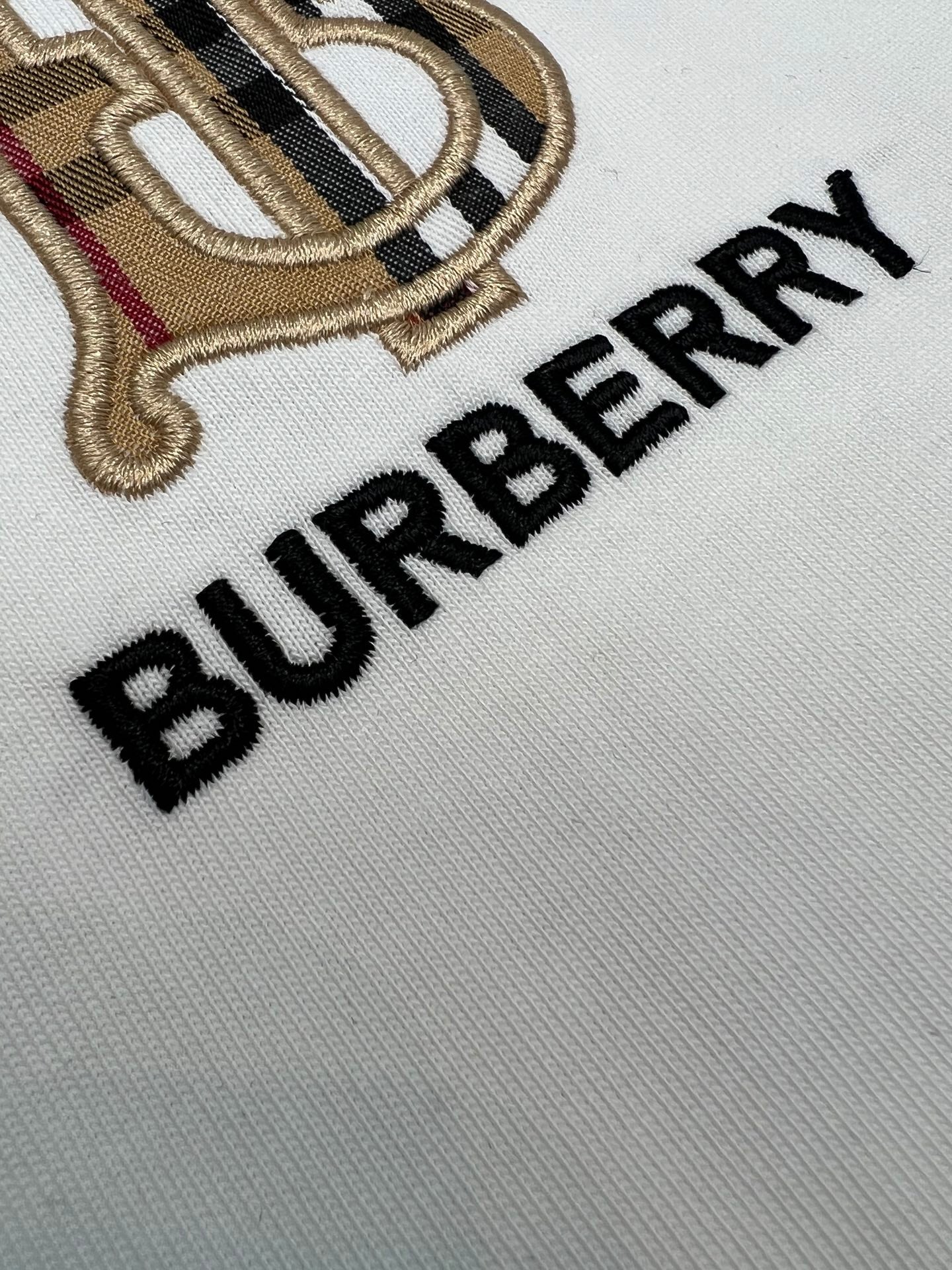 BURBERRY 26S T-SHIRT 383