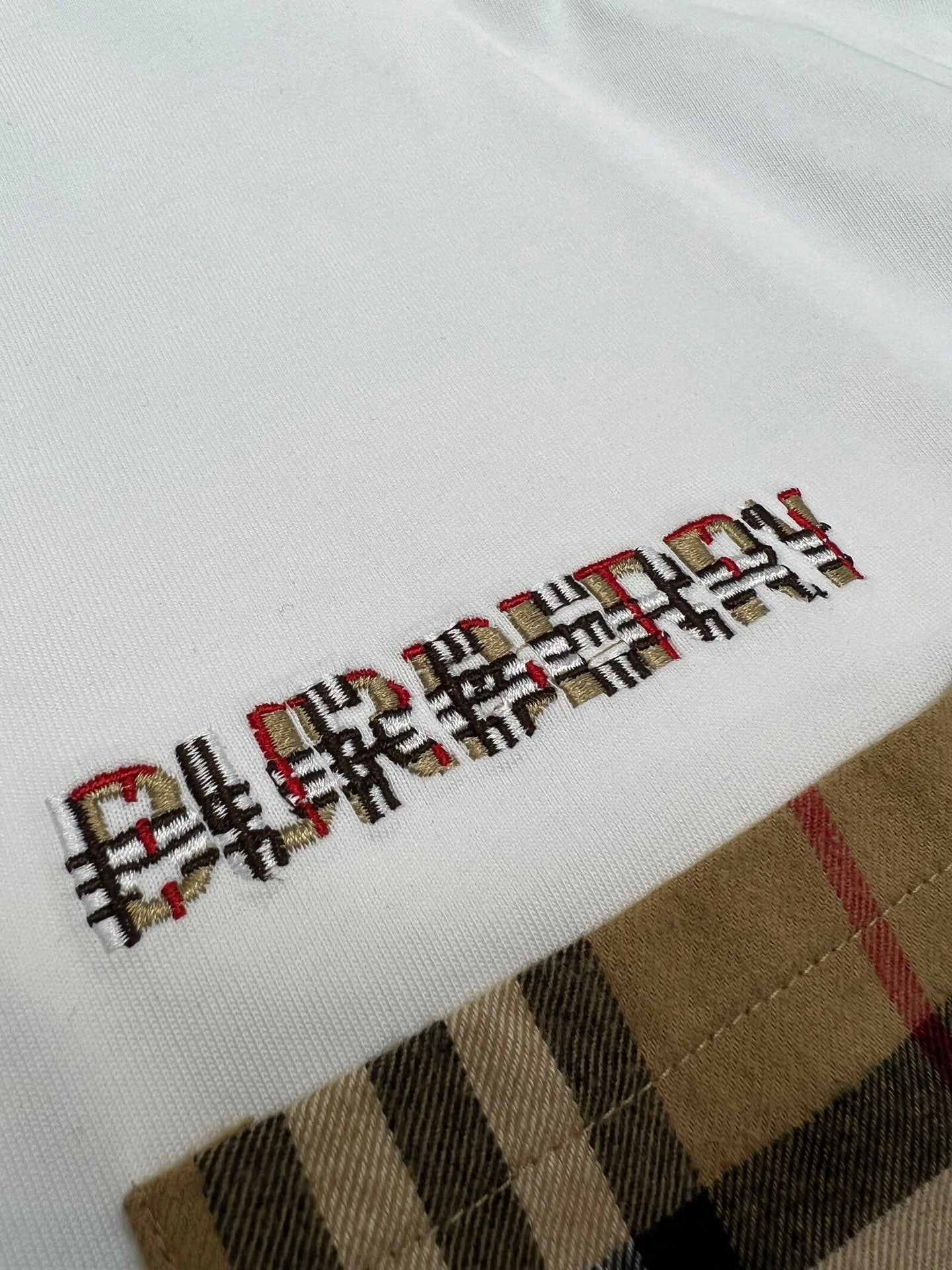 BURBERRY 26S T-SHIRT 382