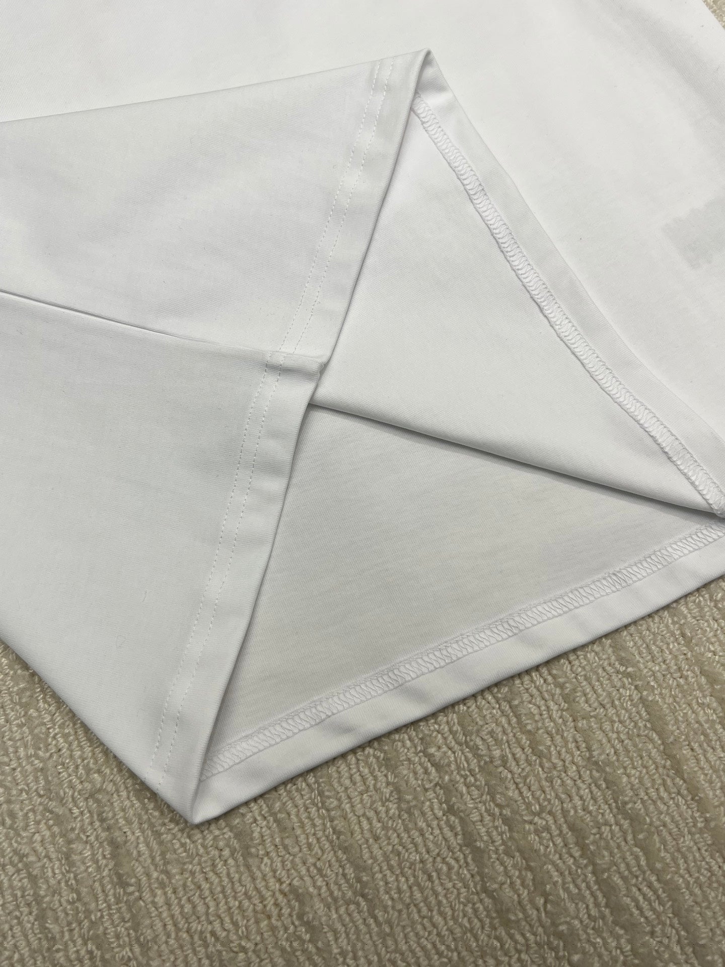 BURBERRY 26S T-SHIRT 382