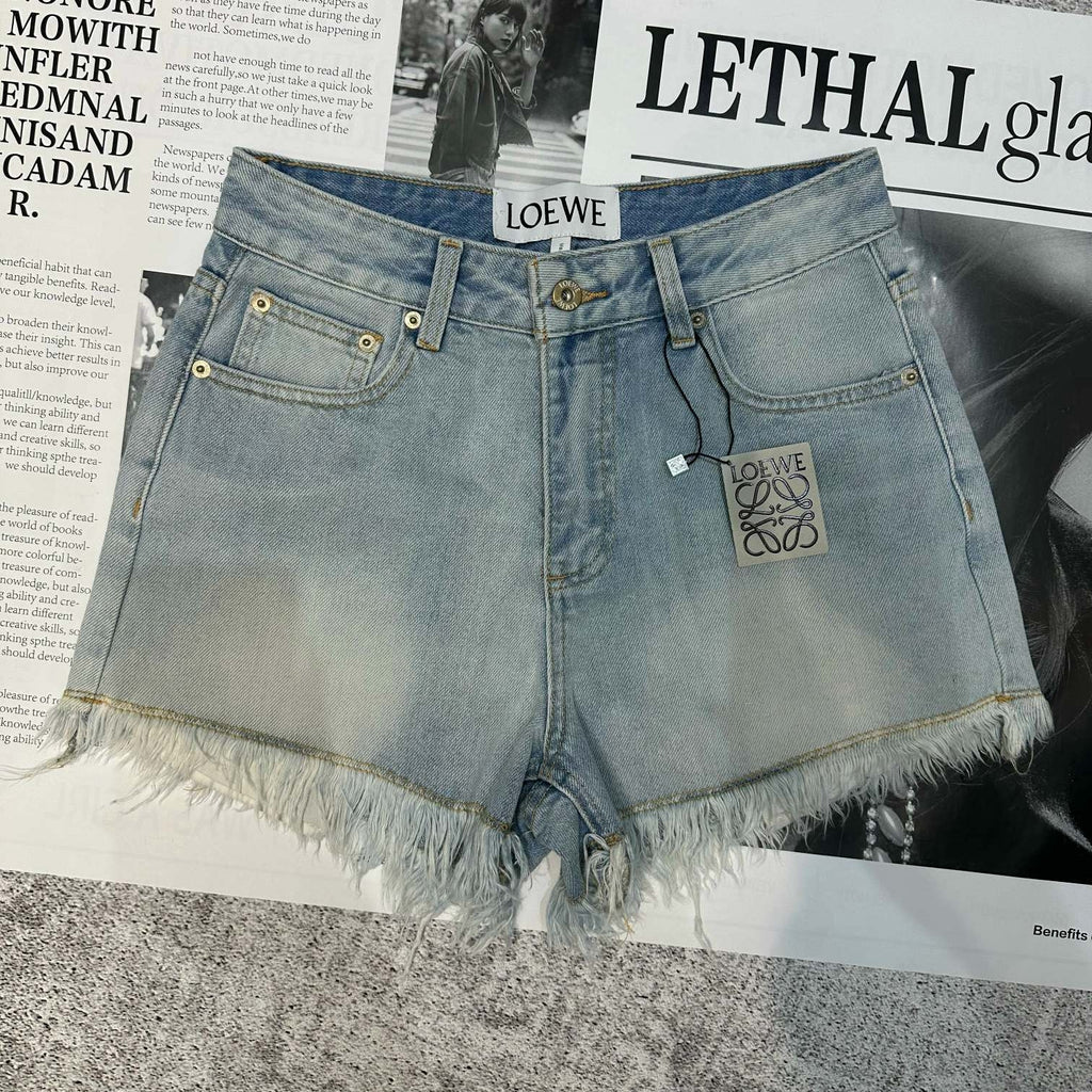 LOEWE 26S DENIM SHORTS 398