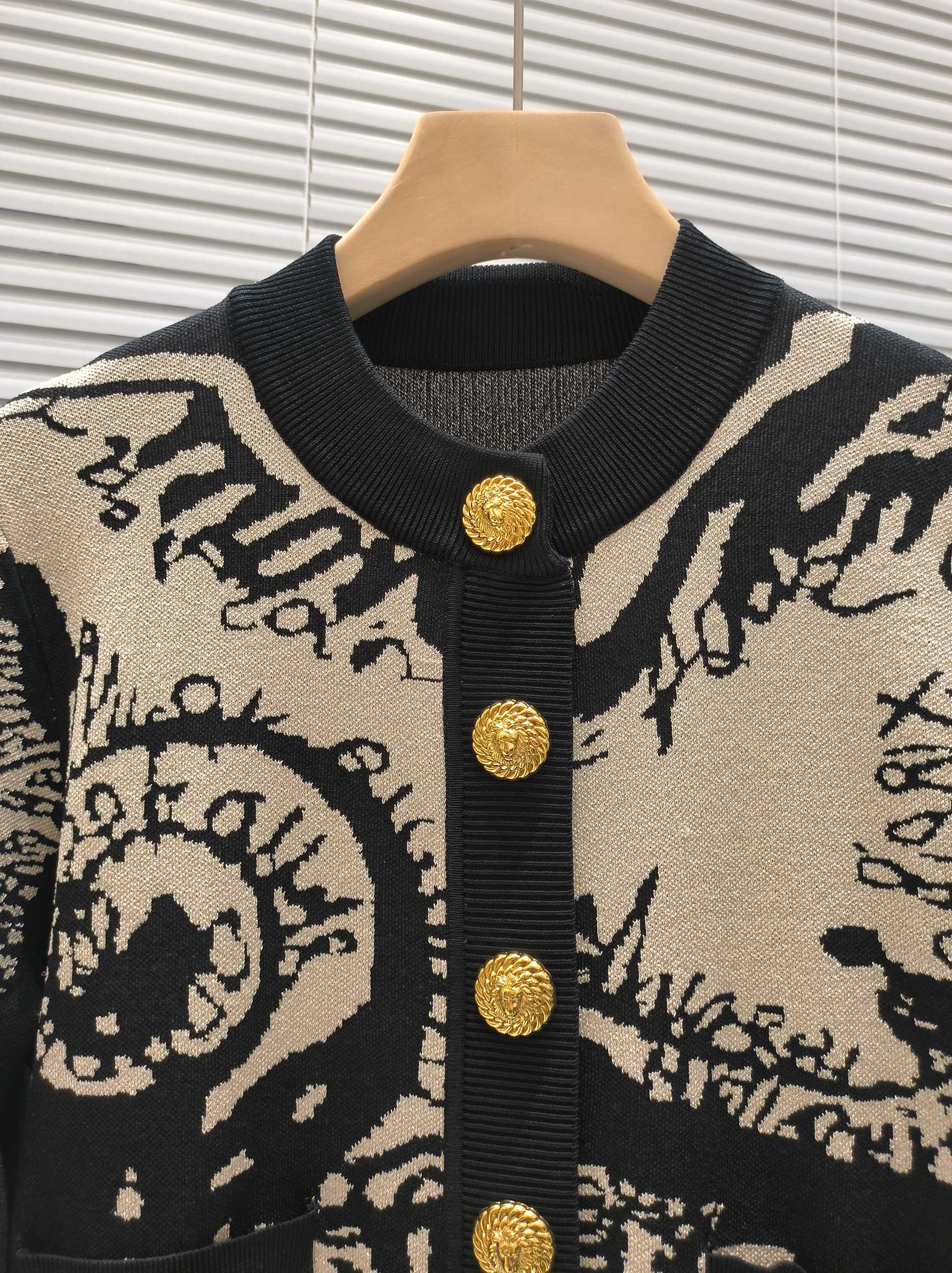 BALMAIN CARDIGAN 25033