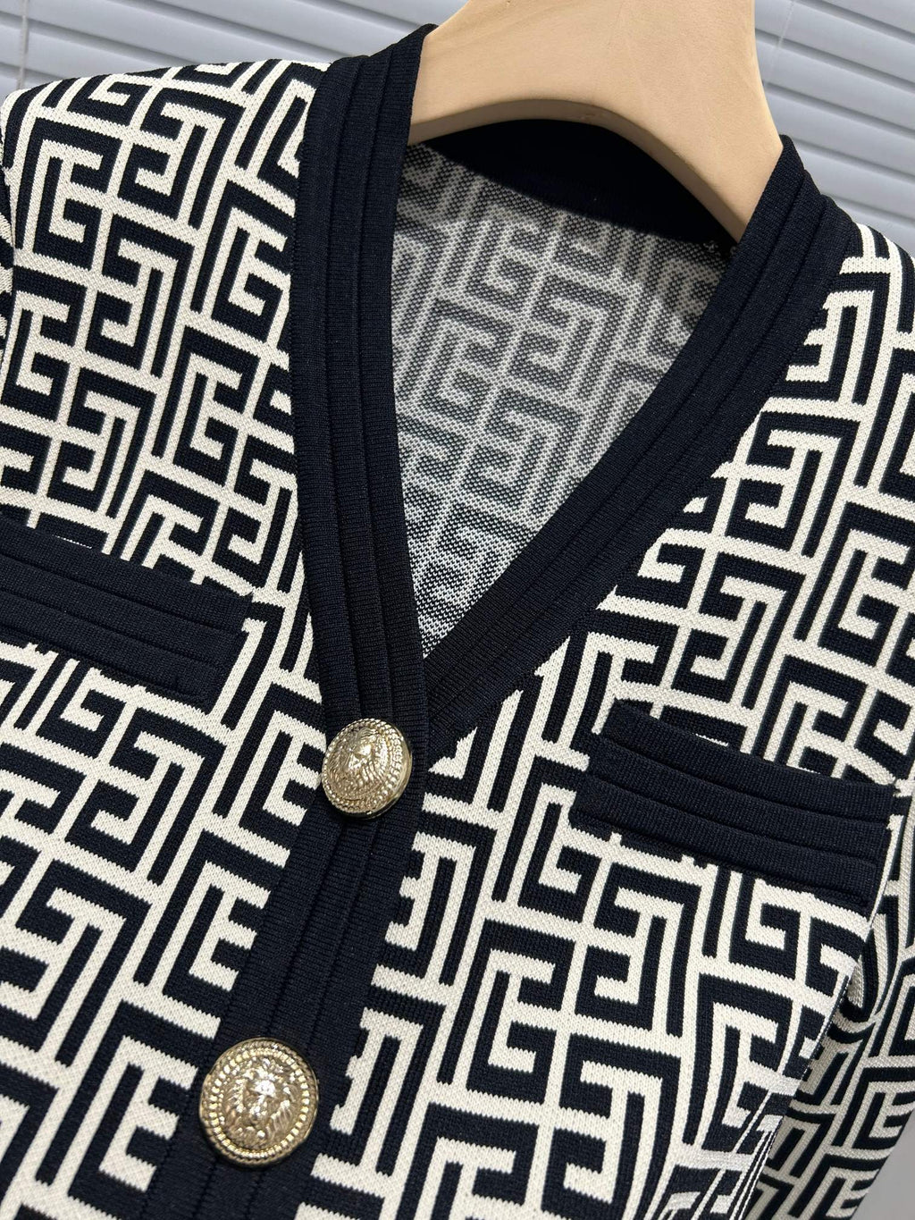 BALMAIN CARDIGAN 25193