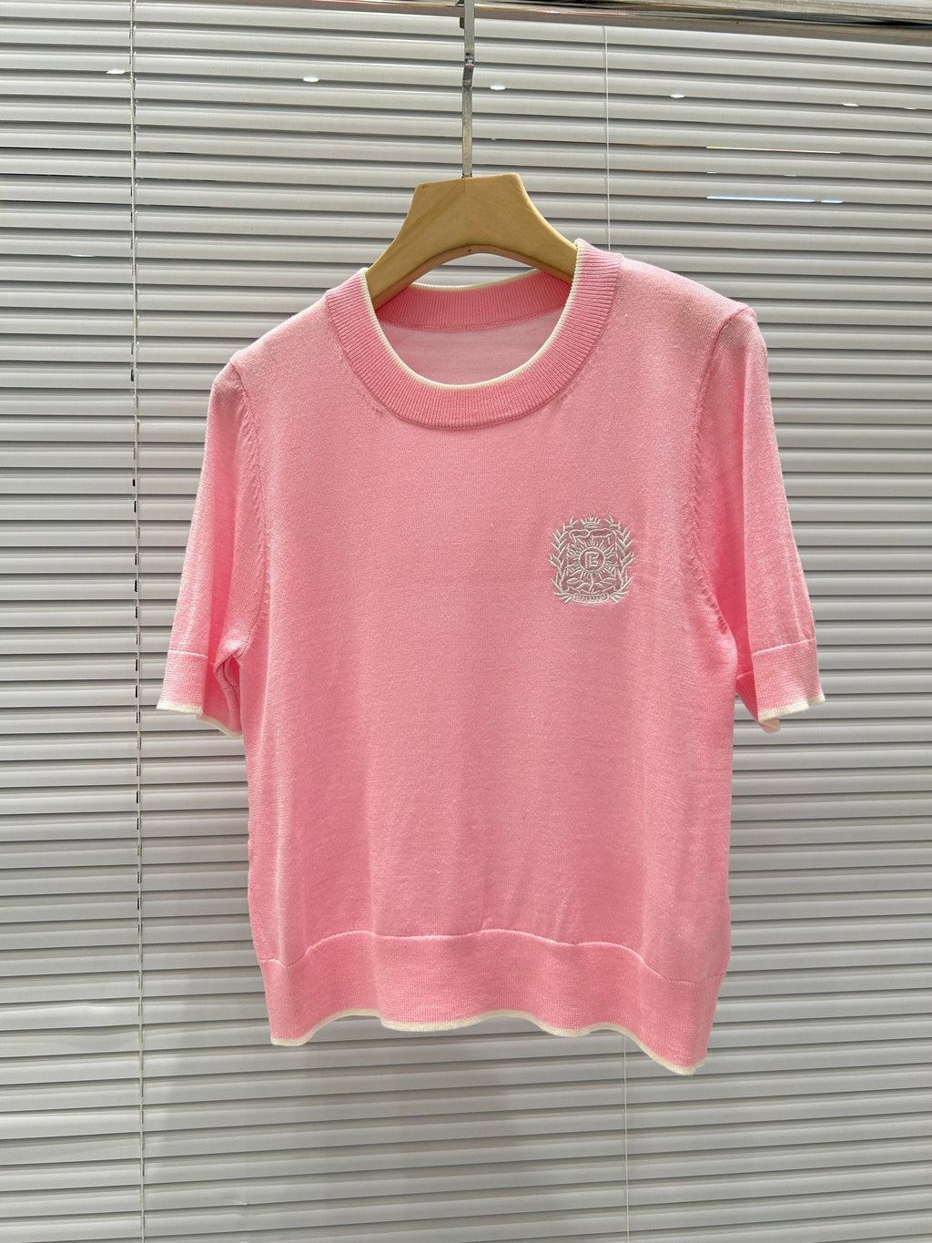 BALMAIN SHORT-SLEEVE KNIT TOP 25203
