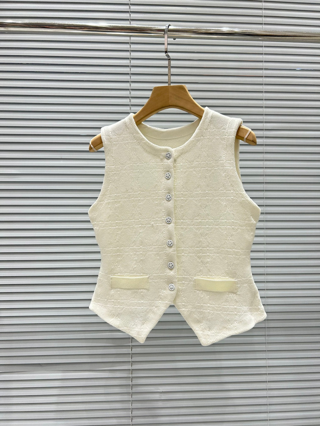 BALMAIN SLEEVELESS TOP 25252