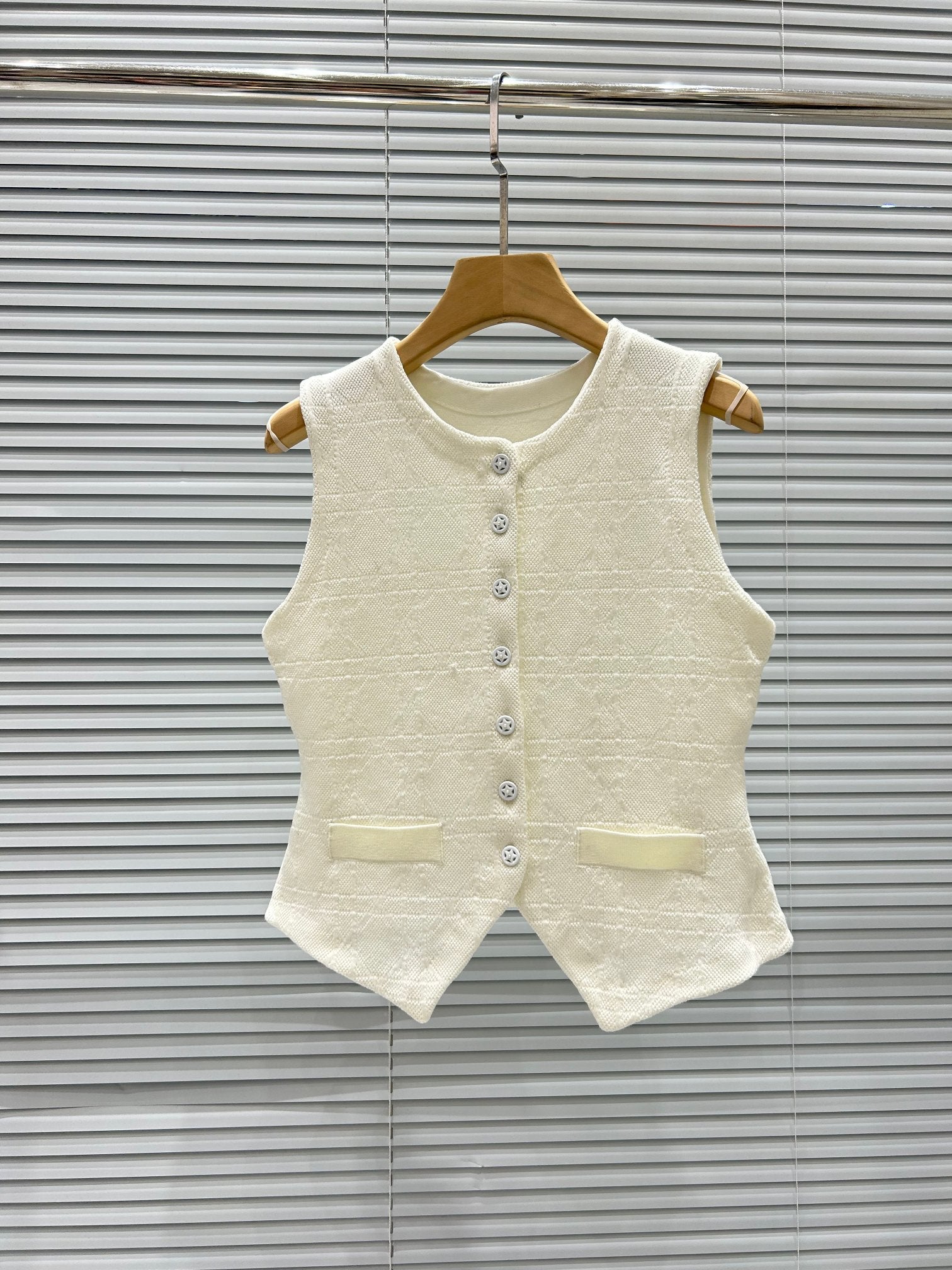 BALMAIN SLEEVELESS TOP 25252