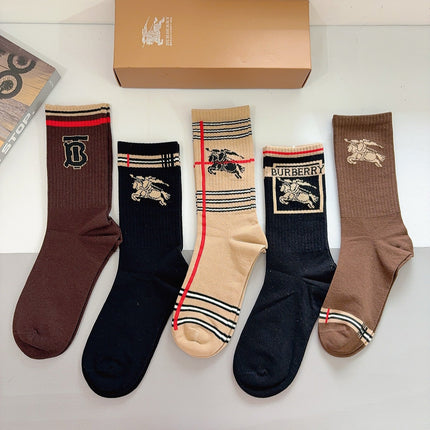 BURBERRY 26S CREW SOCKS 893641 (1 BOX)