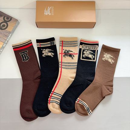 BURBERRY 26S CREW SOCKS 893641 (1 BOX)