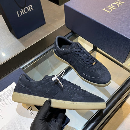 DIOR 26S LOW-TOP SNEAKERS IN BLACK BLUE SUEDE