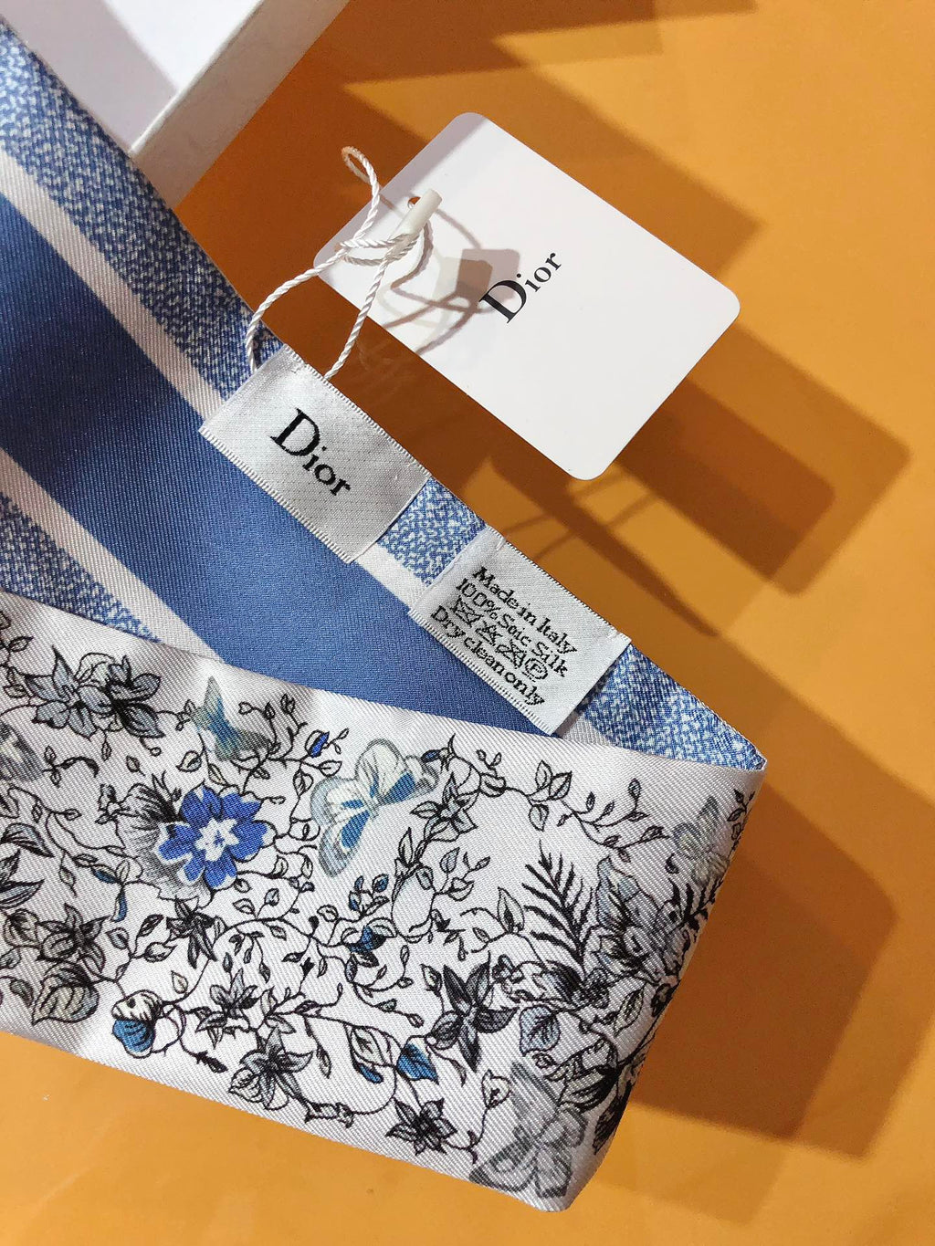 DIOR 26S SCARF 105CM IN SILK 311652