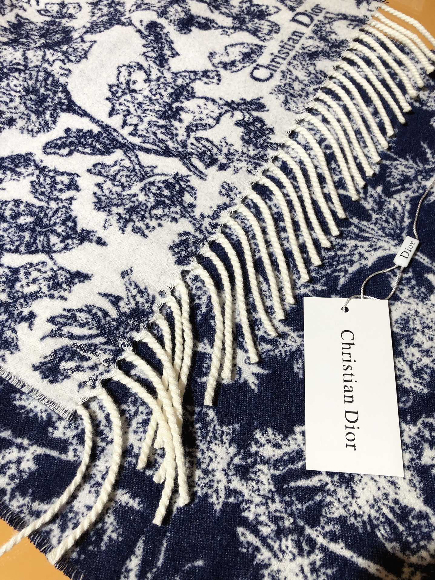 DIOR 26S SCARF 200CM IN CASHMERE 123458
