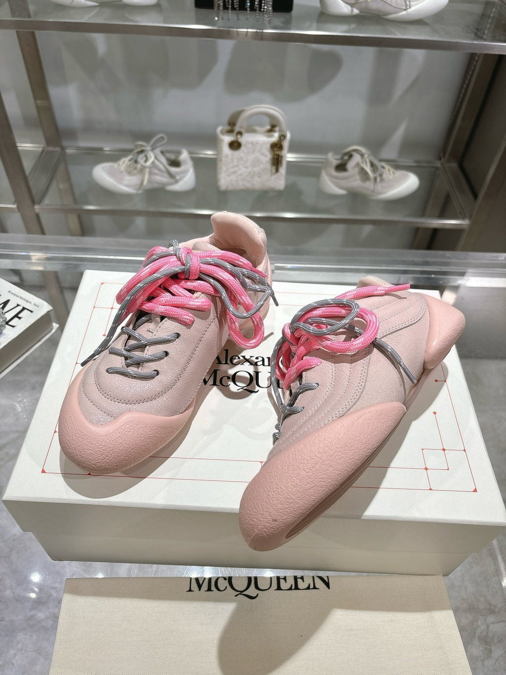 FLEXION SNEAKER IN NUDE PINK CALFSKIN WITH LIGHT PINK AND GREY LACES