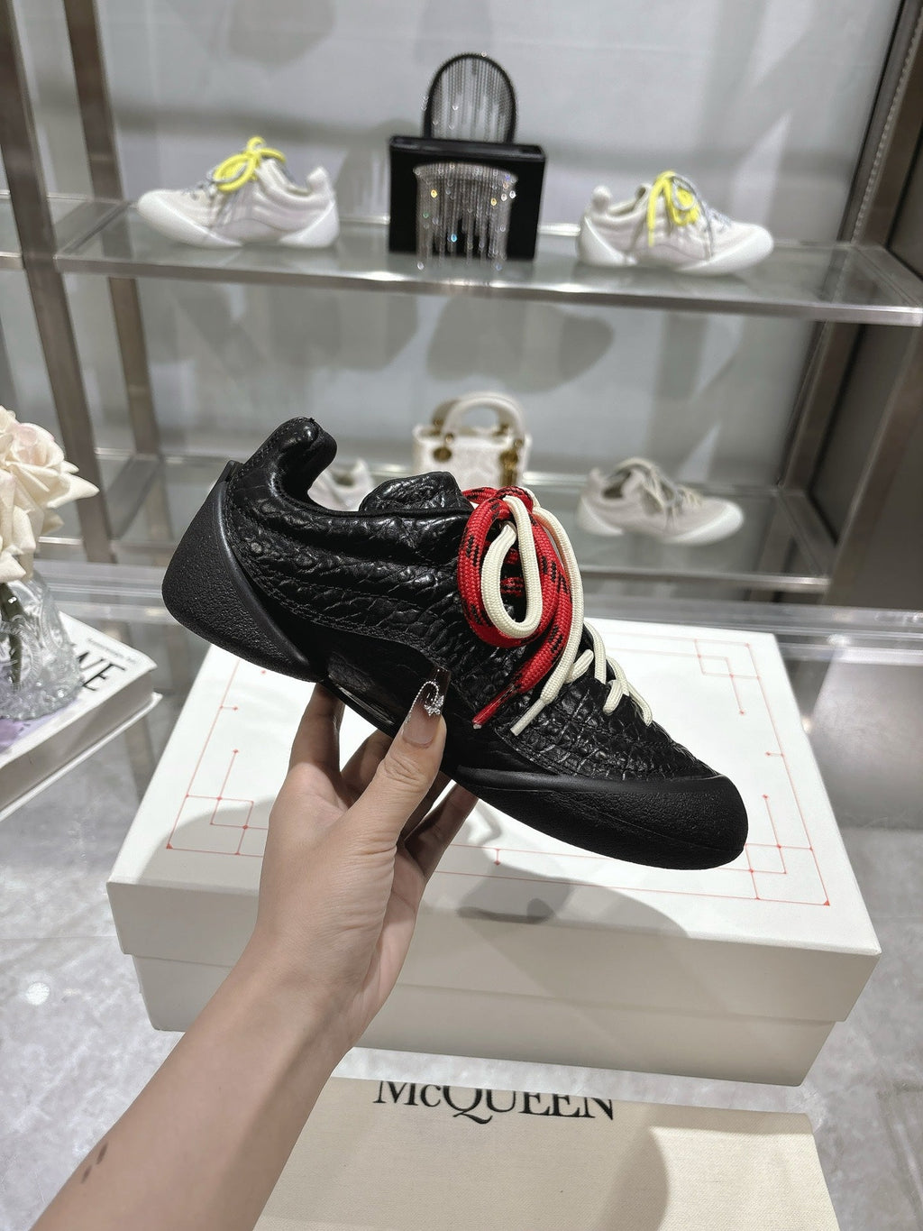 FLEXION SNEAKER IN BLACK CALFSKIN WITH RED AND WHITE LACES