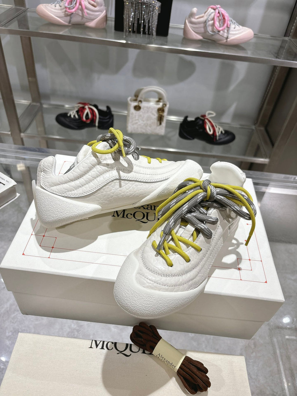 FLEXION SNEAKER IN OFF WHITE CALFSKIN WITH NEON YELLOW AND GREY LACES
