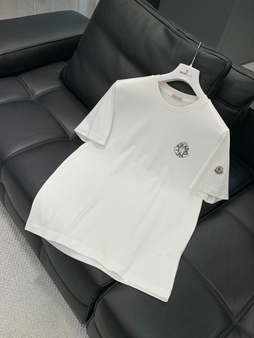 MONCLER 26S SHORT SLEEVE T-SHIRT 641