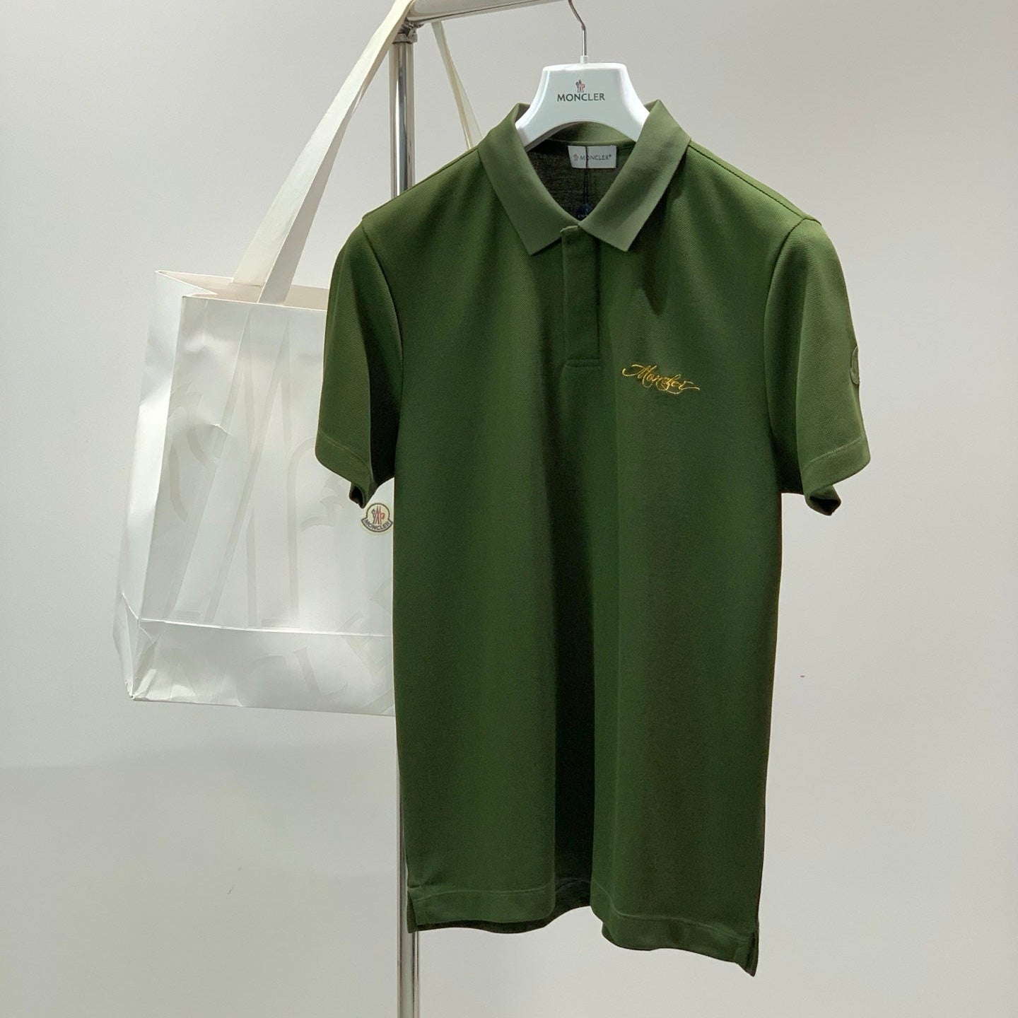 MONCLER 26S POLO SHIRT 643
