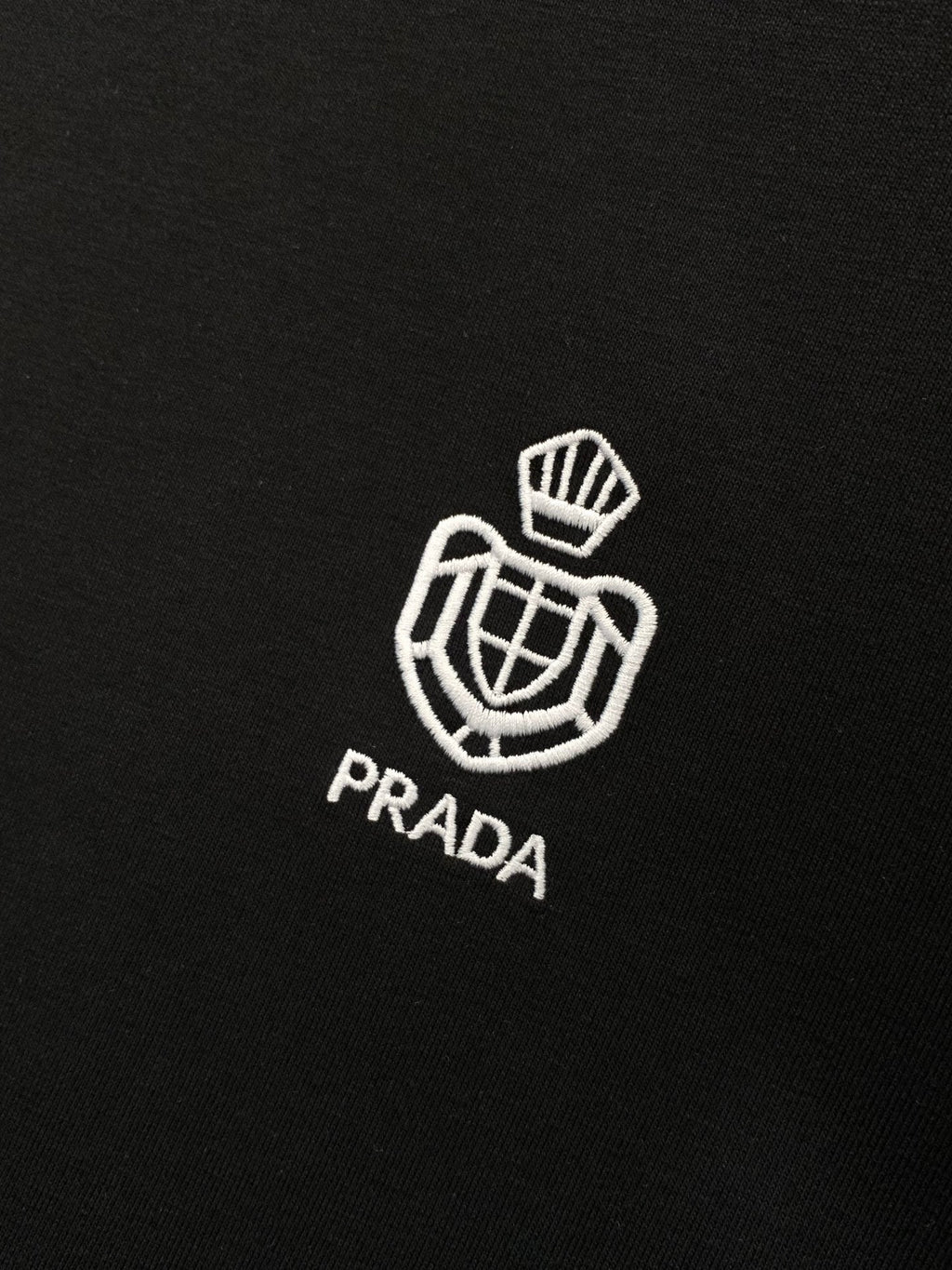 PRADA 26S T-SHIRT STYLE 824