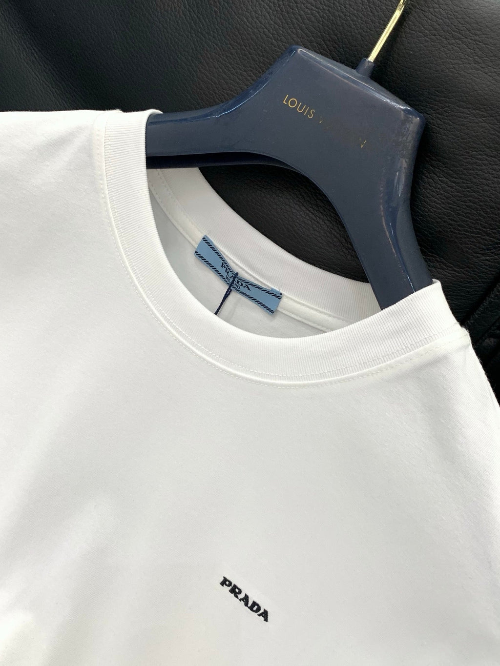 PRADA 26S T-SHIRT STYLE 825