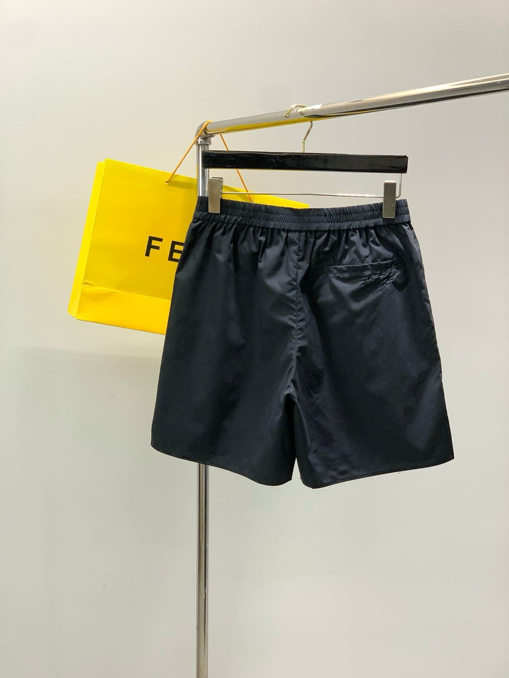 FENDI 26S ELASTIC WAIST SHORTS 121