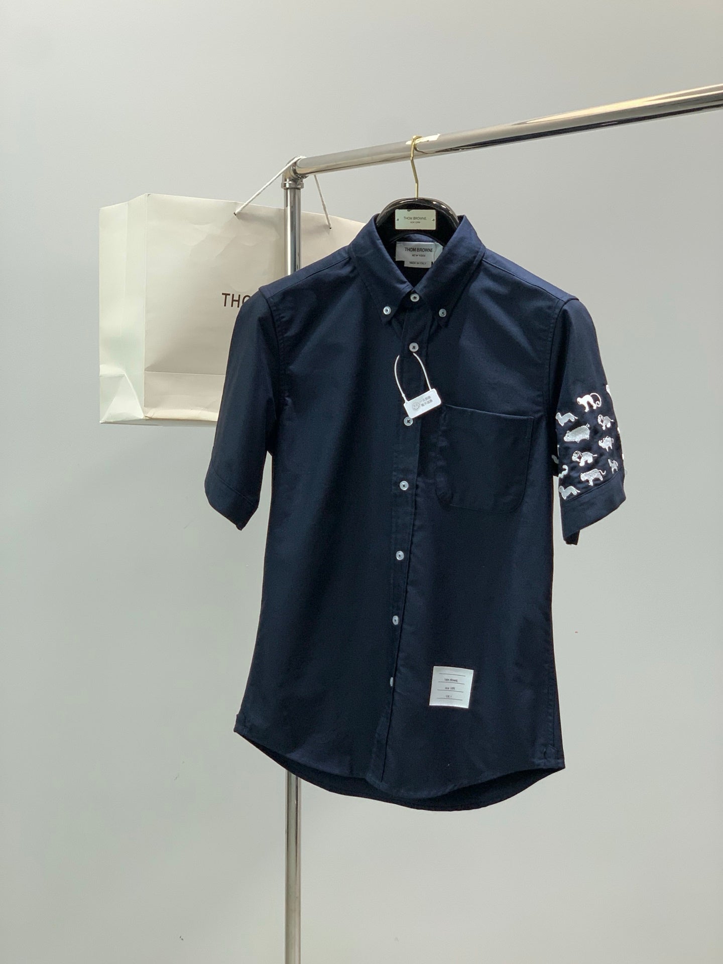 THOM 26S SHORT-SLEEVED SHIRT STYLE 131