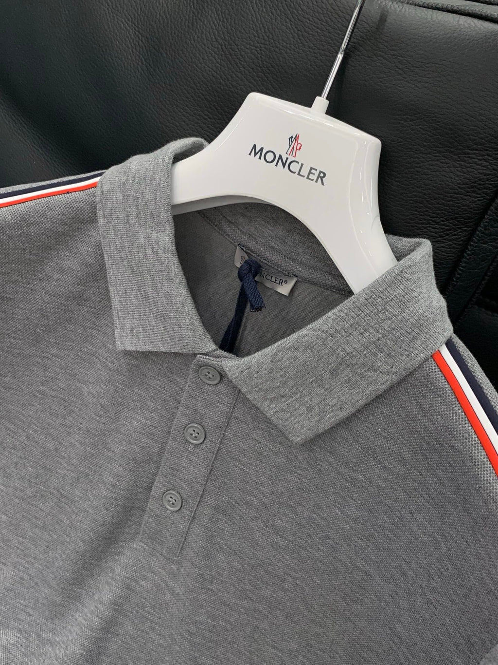 MONCLER 26S POLO SHIRT 587