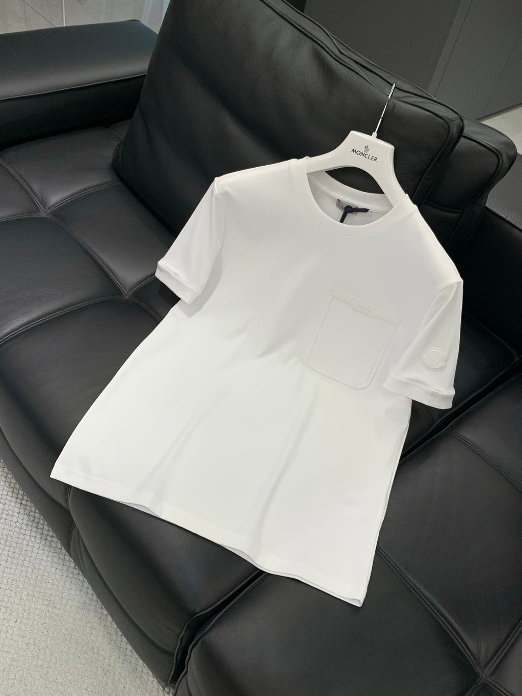 MONCLER 26S CREWNECK SHORT SLEEVE T-SHIRT 565