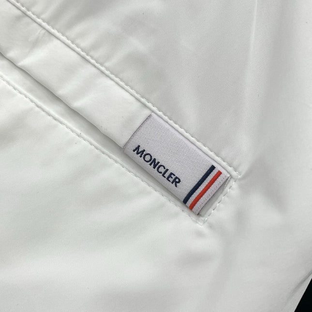 MONCLER 26S SHORTS 568