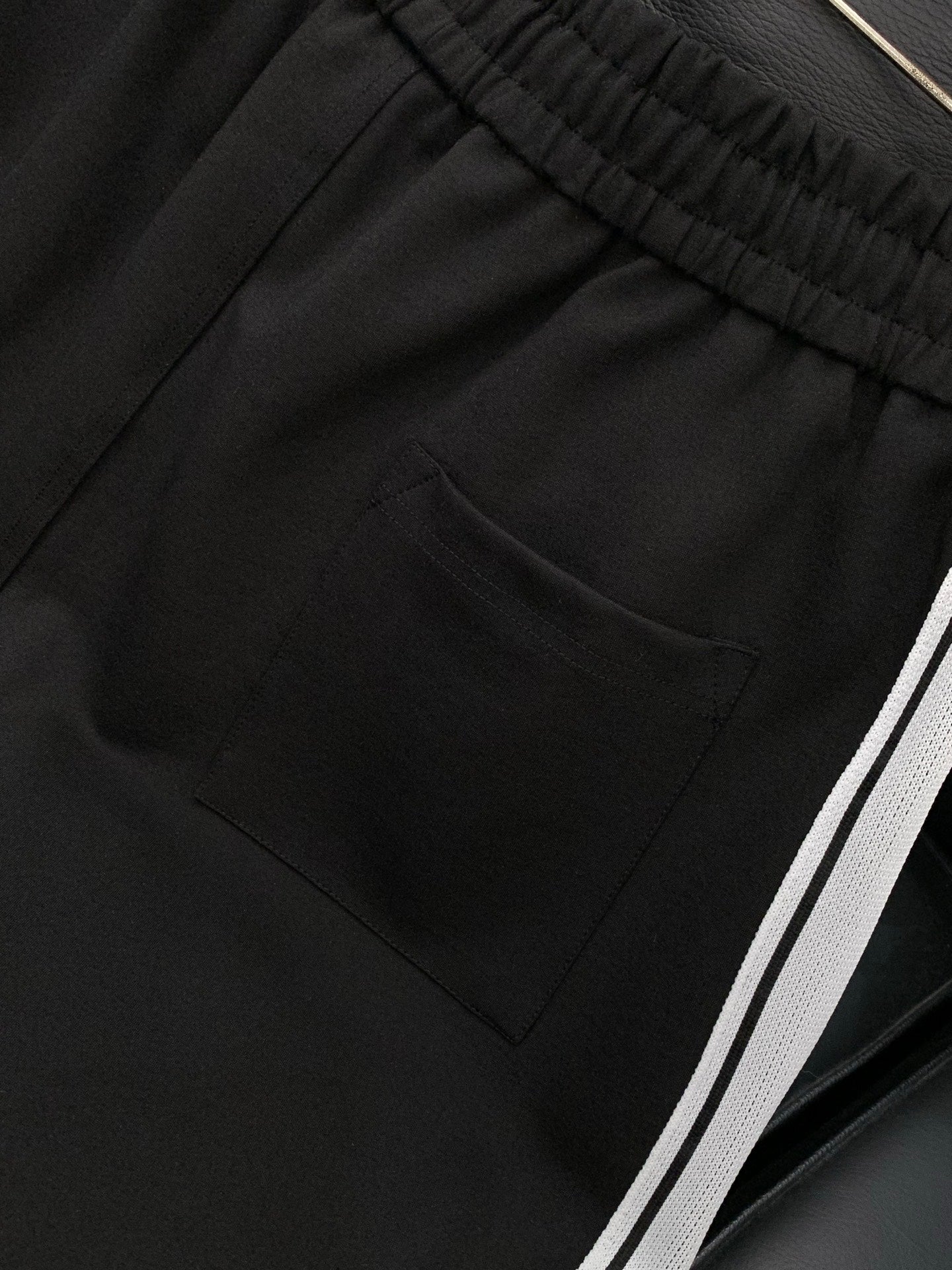 CELINE 26S CASUAL SHORTS 427