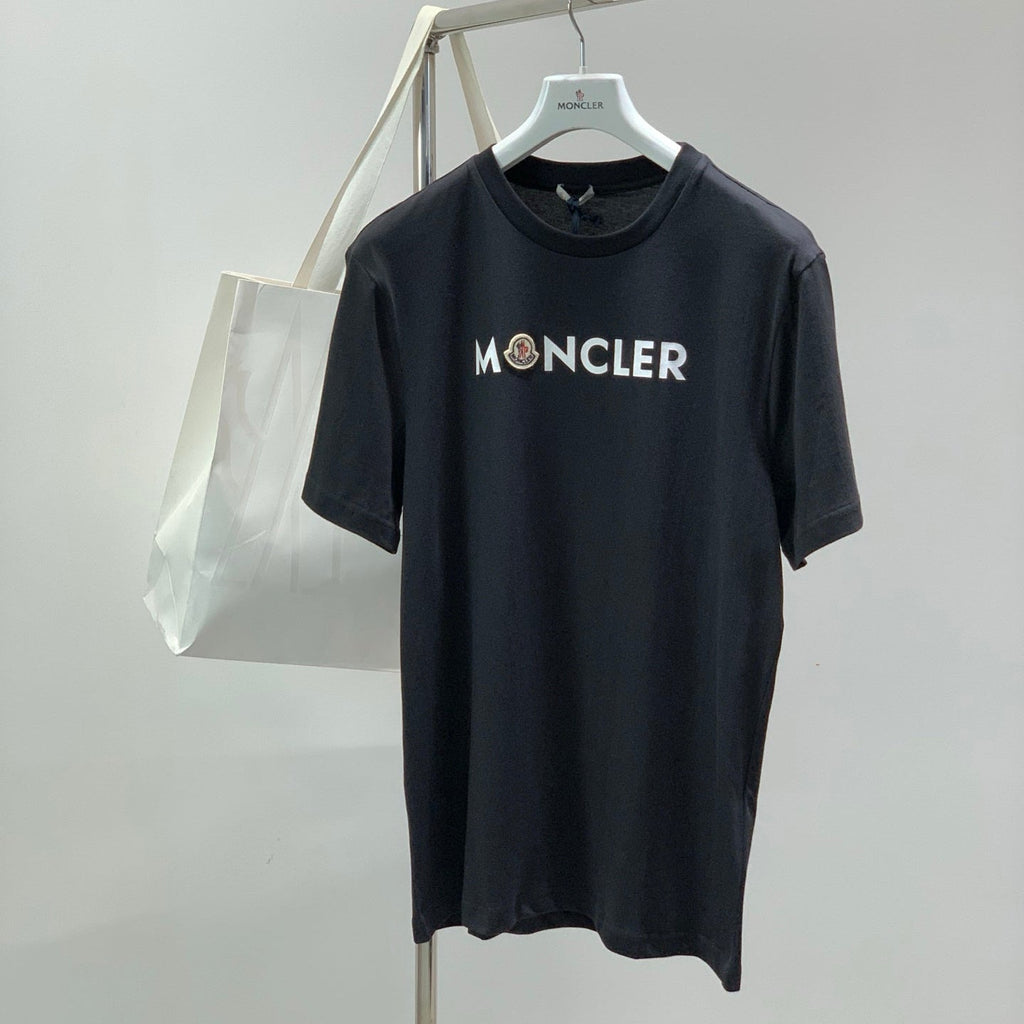 MONCLER 26S SHORT-SLEEVE T-SHIRT 670