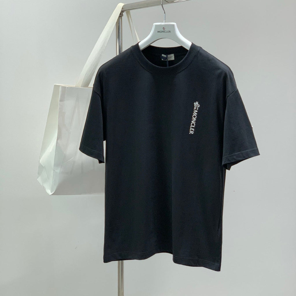 MONCLER 26S SHORT-SLEEVE T-SHIRT 683
