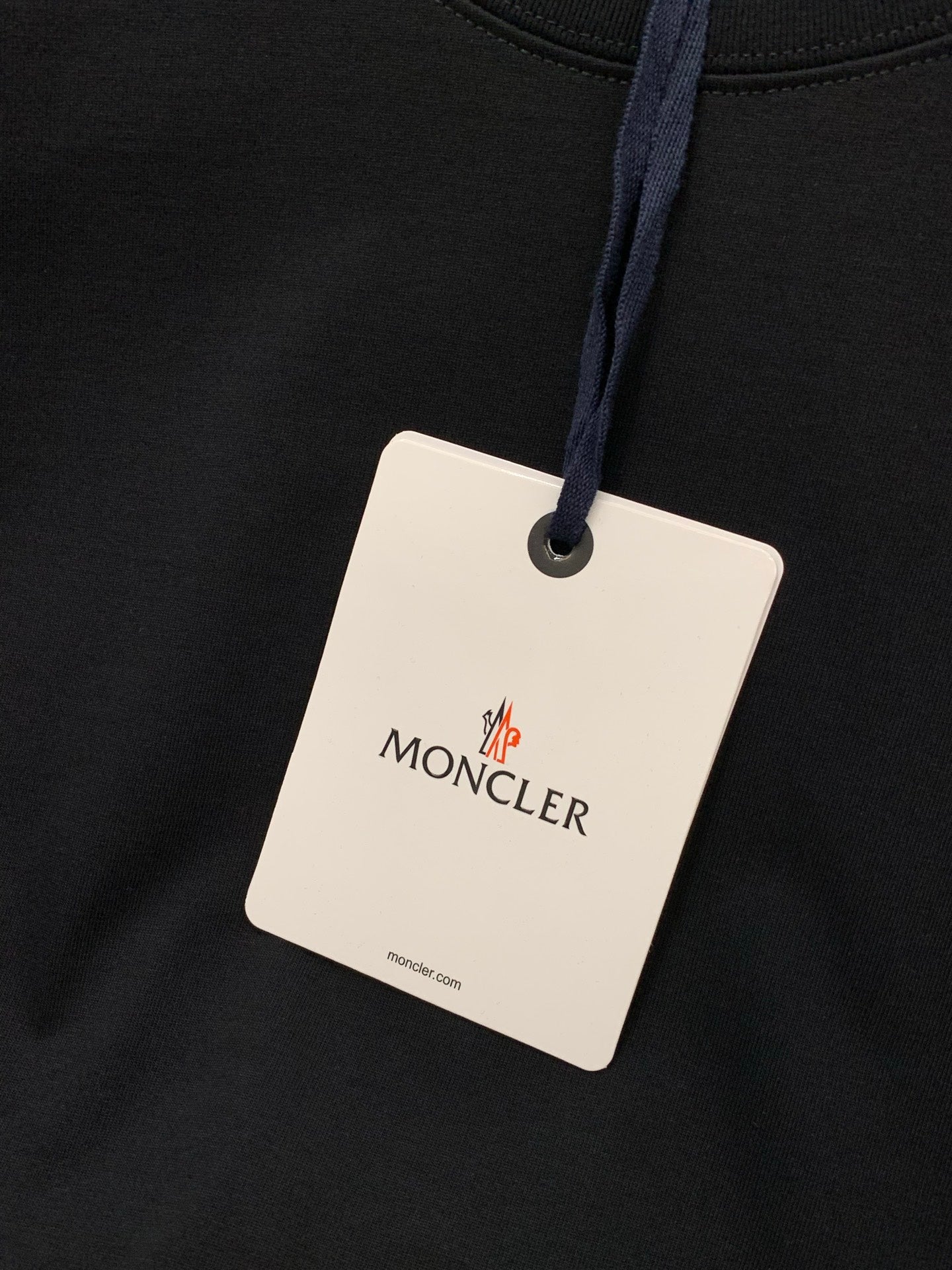 MONCLER 26S SHORT-SLEEVE T-SHIRT 683