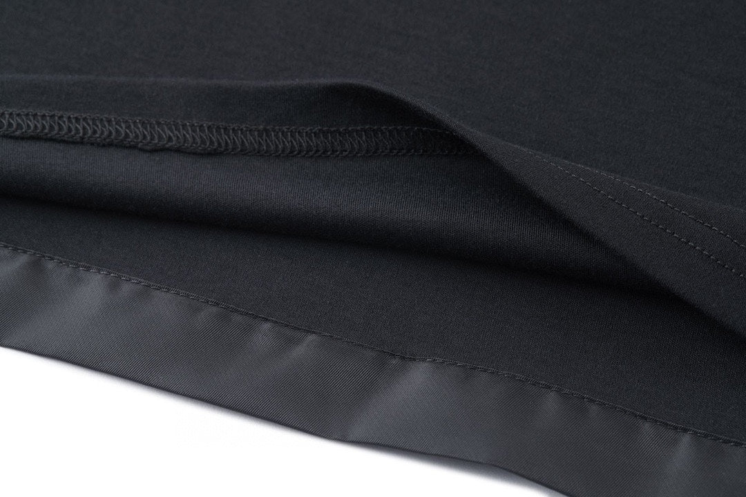 PRADA 26S SHORT SLEEVE T-SHIRT 699