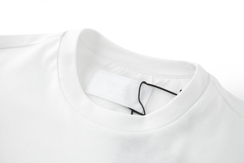 PRADA 26S SHORT SLEEVE T-SHIRT 698
