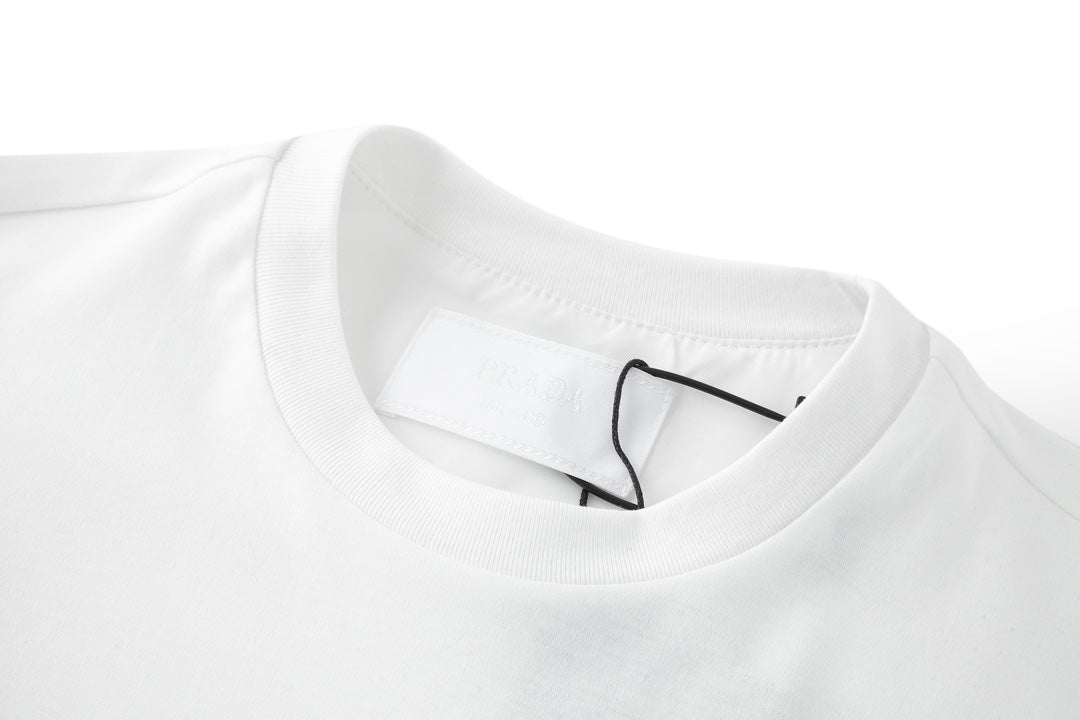 PRADA 26S SHORT SLEEVE T-SHIRT 698
