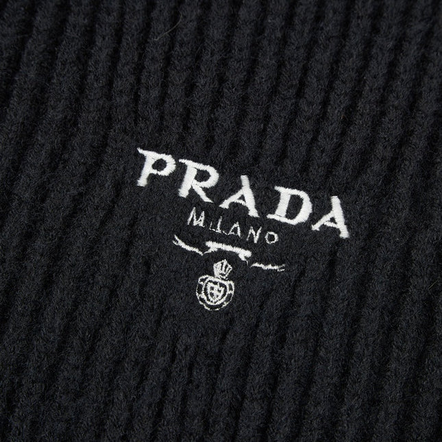 PRADA CARDIGAN STYLE 152