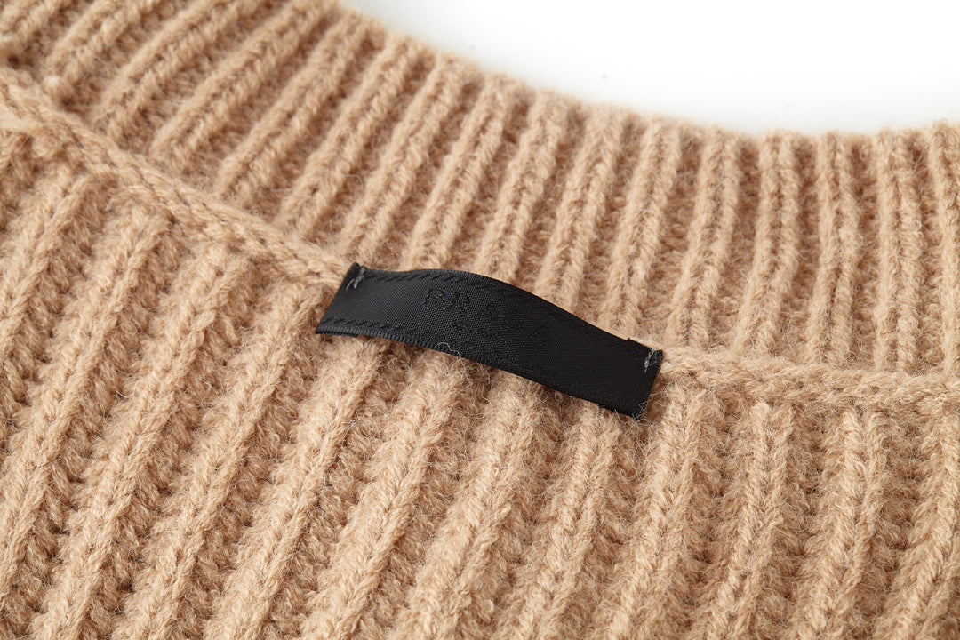 PRADA CARDIGAN STYLE 151