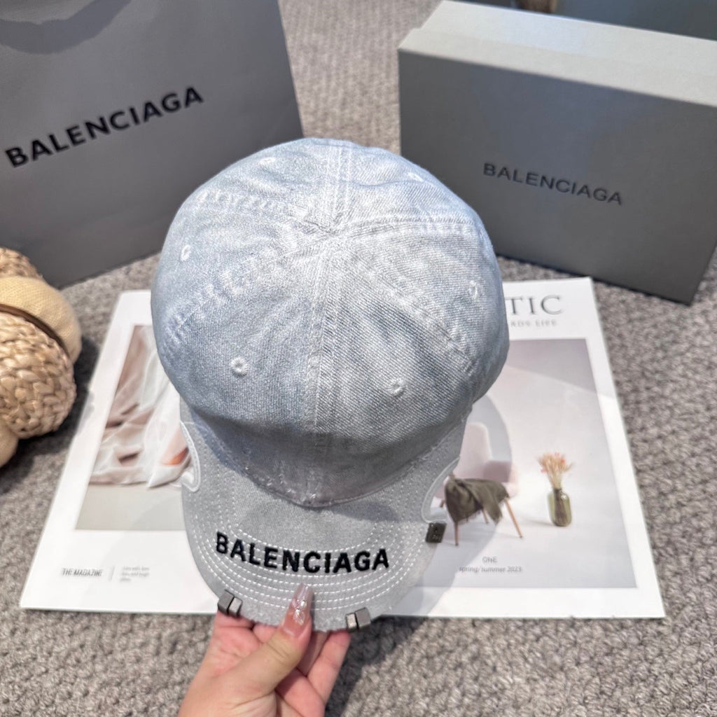 BALENCIAGA 26S BASEBALL CAP STYLE 20